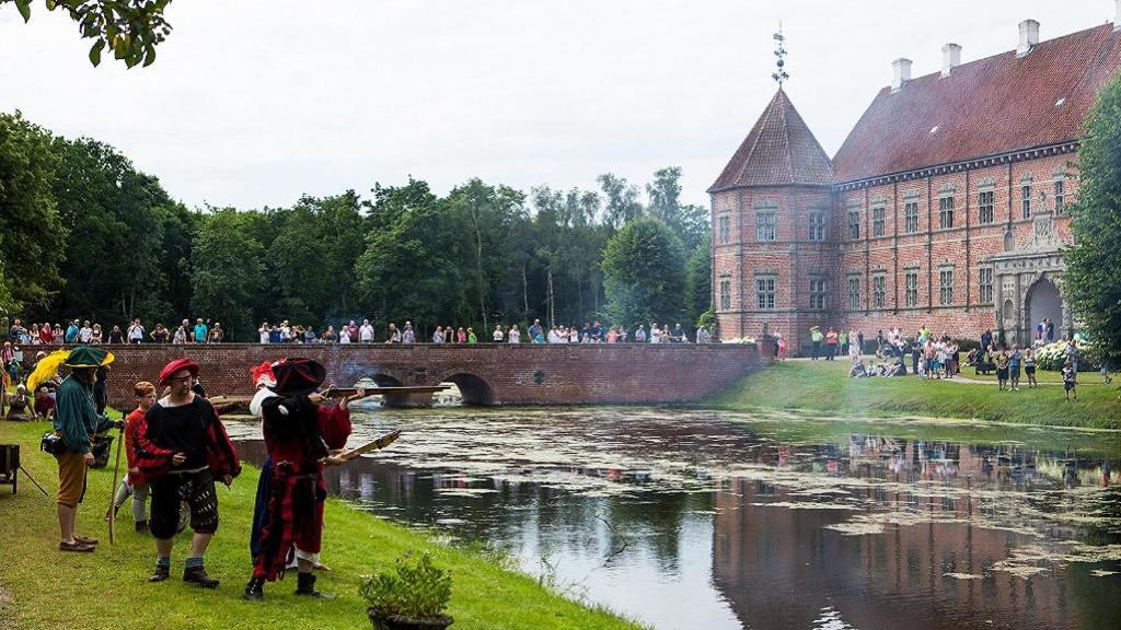 Jyske As Villa Dybvad Buitenkant foto