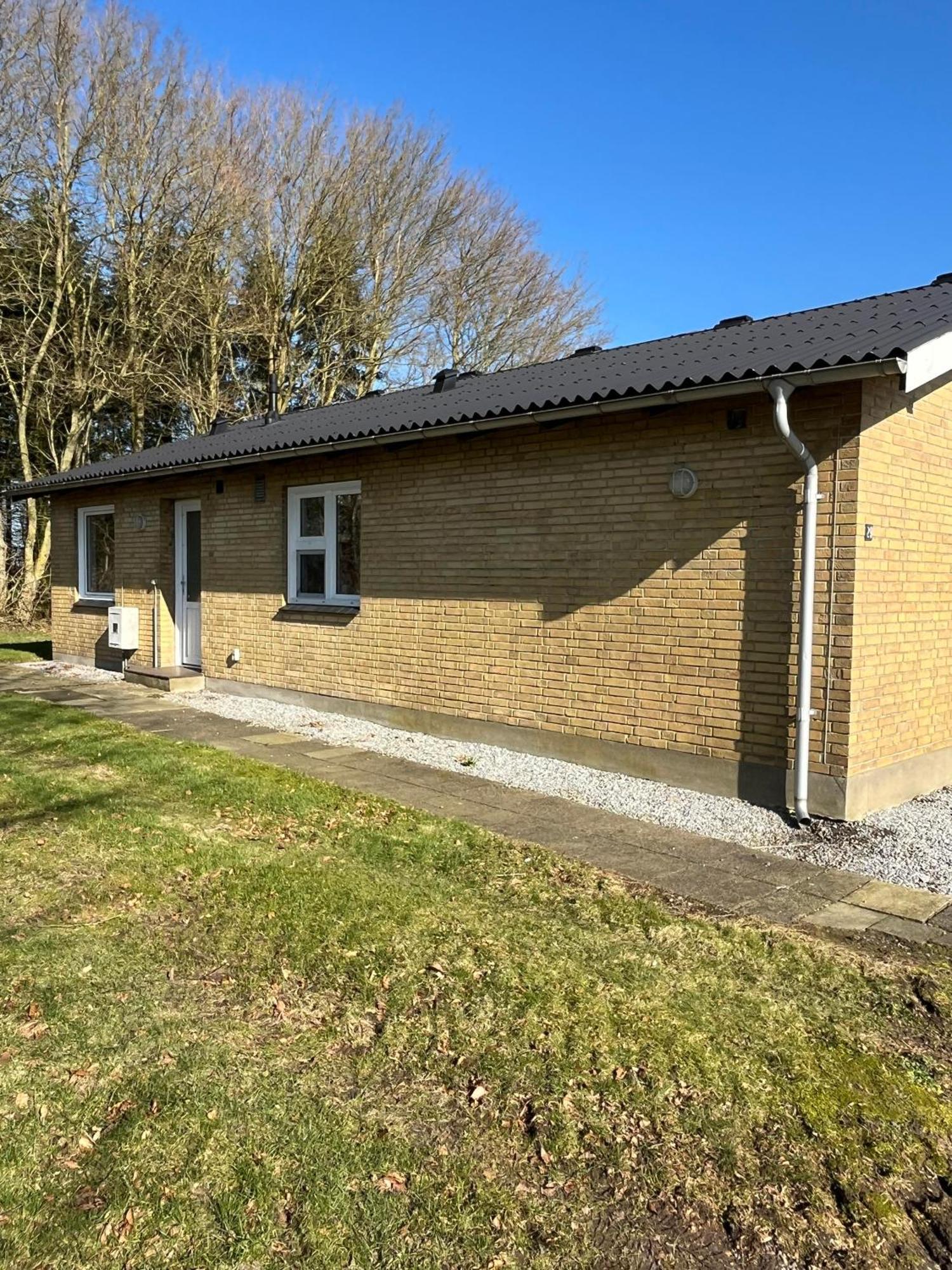 Jyske As Villa Dybvad Buitenkant foto